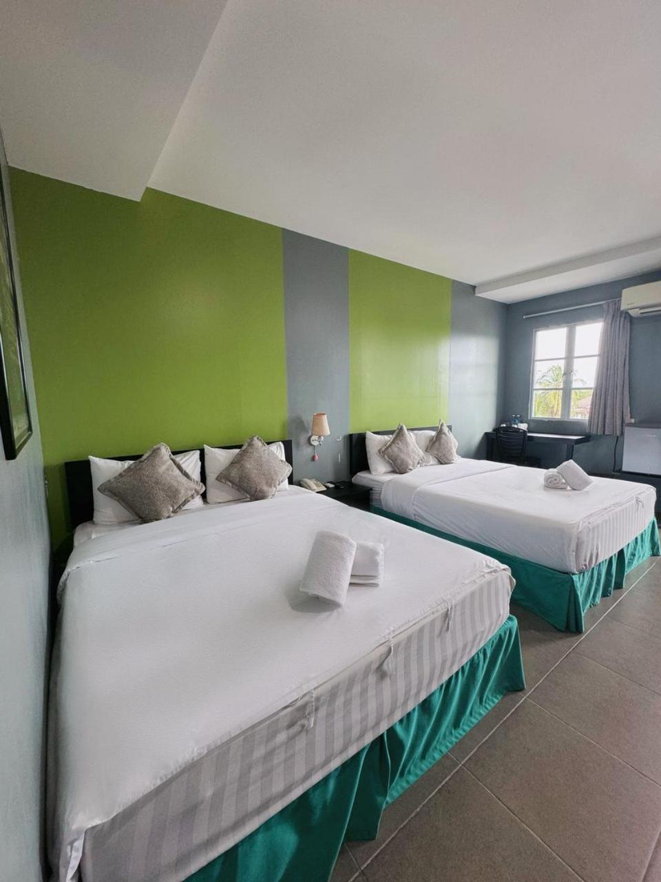 Metroinn Hotel Arau Bagian luar foto